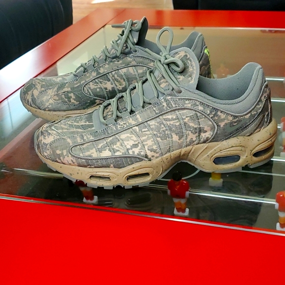 Air Max Tailwind 4 - Picture 5 of 11